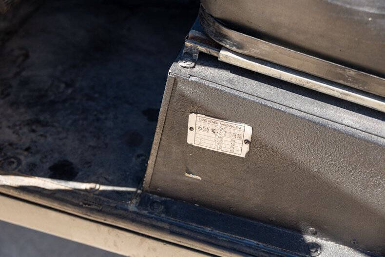 1983 Land Rover Santana