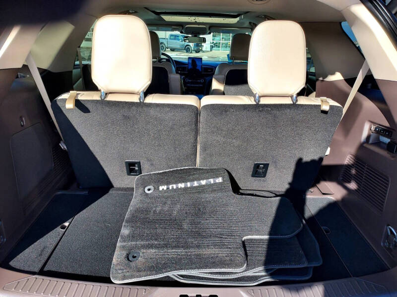 2024 Ford Explorer Platinum