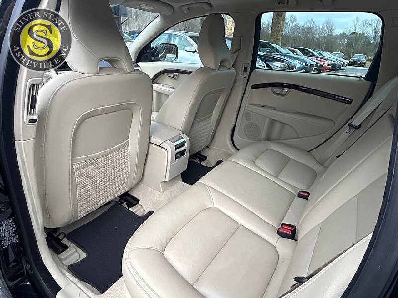 2015 Volvo XC70 T6 Platinum