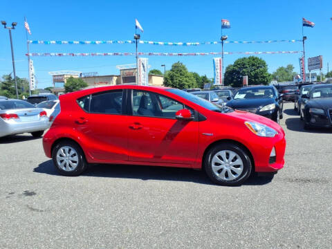 2014 Toyota Prius c One