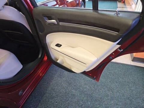 2016 Chrysler 300 Limited