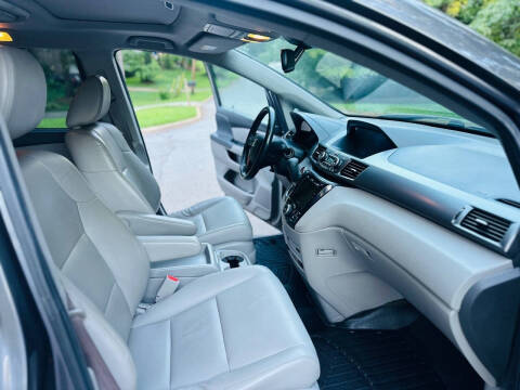 2015 Honda Odyssey EX-L w/DVD