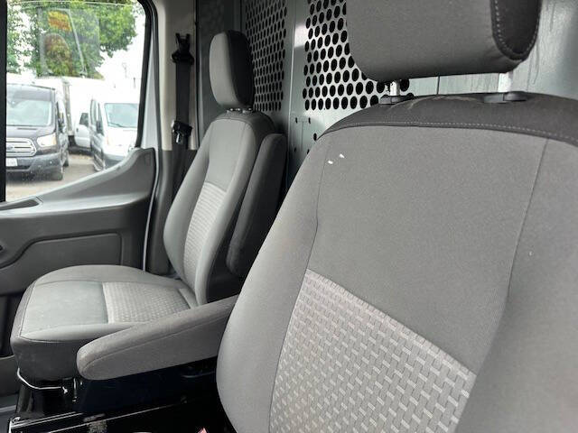 2021 Ford Transit 250