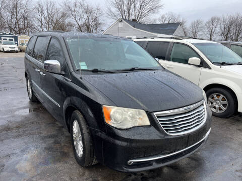 2012 Chrysler Town and Country for sale at HEDGES USED CARS in Carleton MI