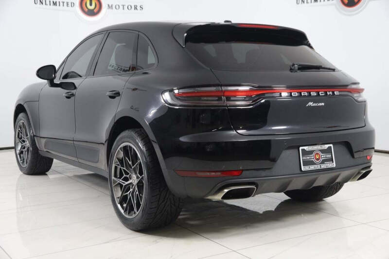 2020 Porsche Macan