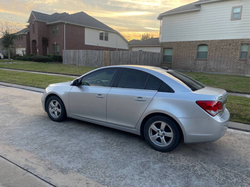 2016 Chevrolet Cruze Limited 1LT photo 4