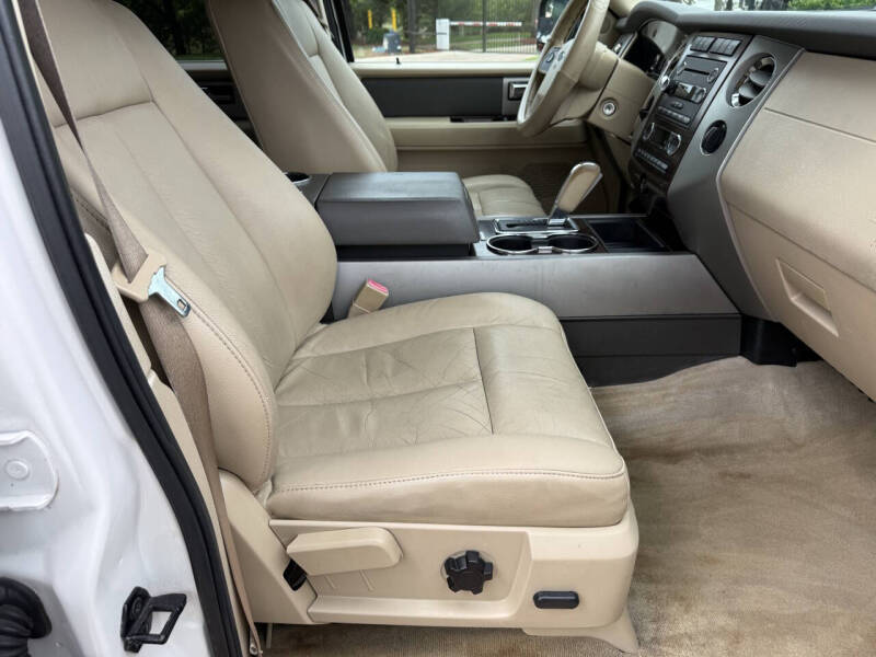 2013 Ford Expedition XLT