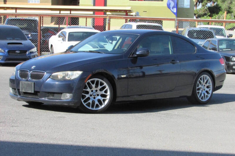 2010 BMW 3 Series 328i's photo
