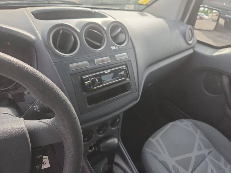 2011 Ford Transit Connect XLT Premium