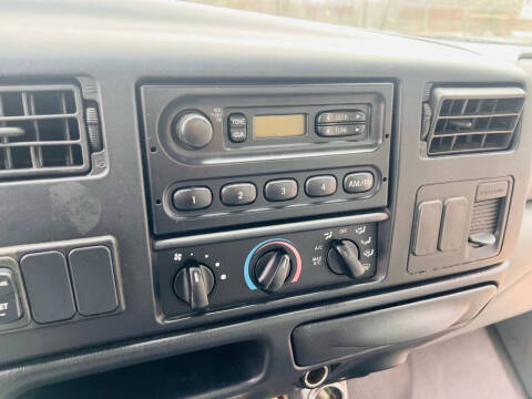 2004 Ford F-650 Super Duty