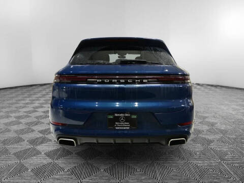 2024 Porsche Cayenne