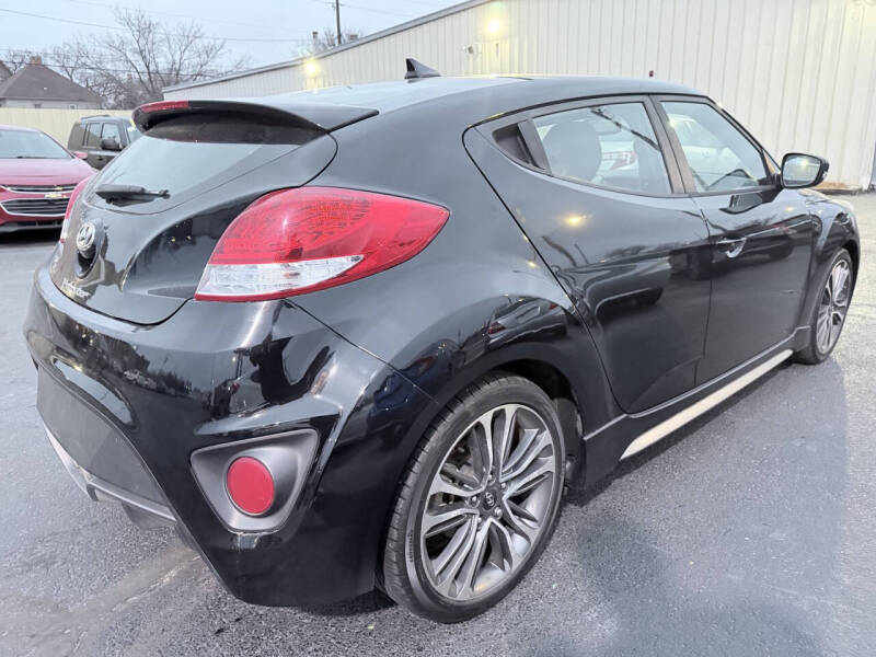 2016 Hyundai Veloster Turbo