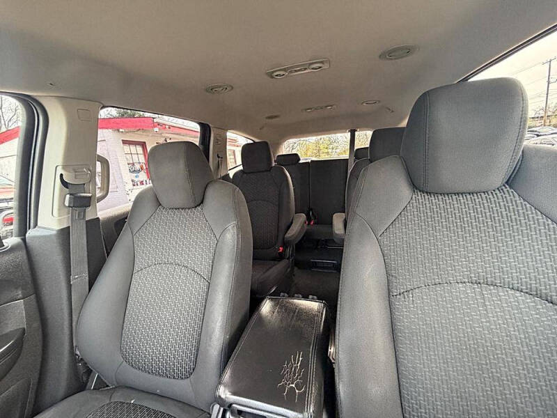 2012 Chevrolet Traverse LT