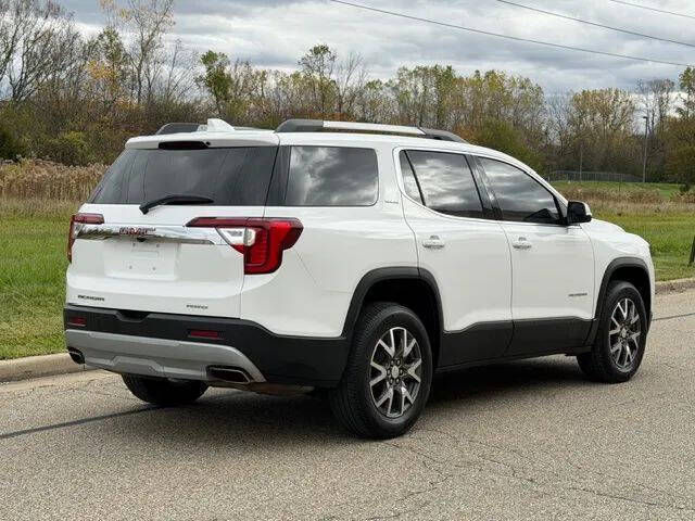 2023 GMC Acadia SLE