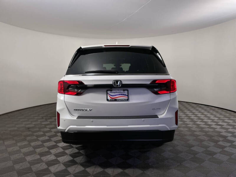 2025 Honda Odyssey Elite