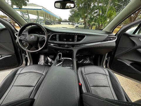 2018 Buick Enclave Essence