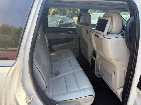 2017 Jeep Grand Cherokee Summit