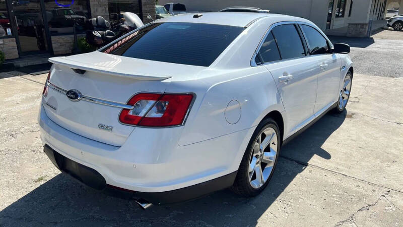 2010 Ford Taurus SHO