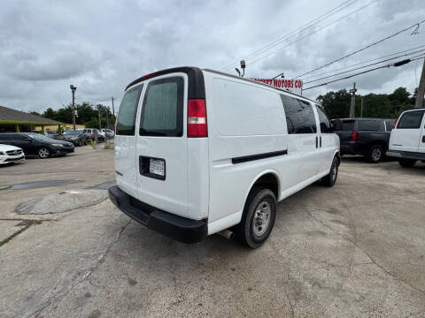 2018 Chevrolet Express 2500