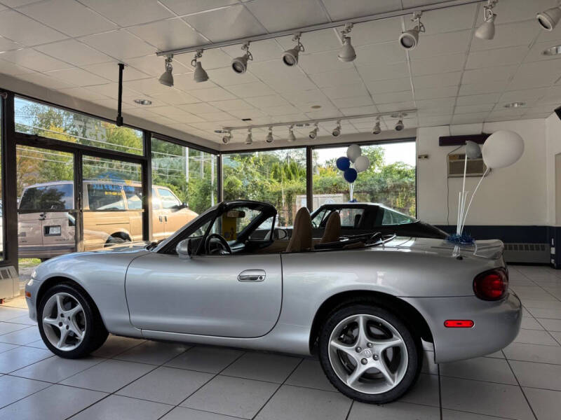 2001 Mazda MX-5 Miata LS