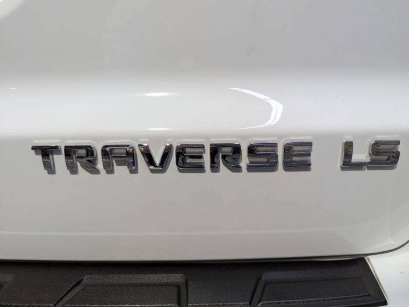 2017 Chevrolet Traverse LS