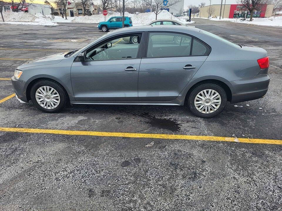 2011 Volkswagen Jetta for sale at Sara Auto Mall, LLC in Cleveland, OH