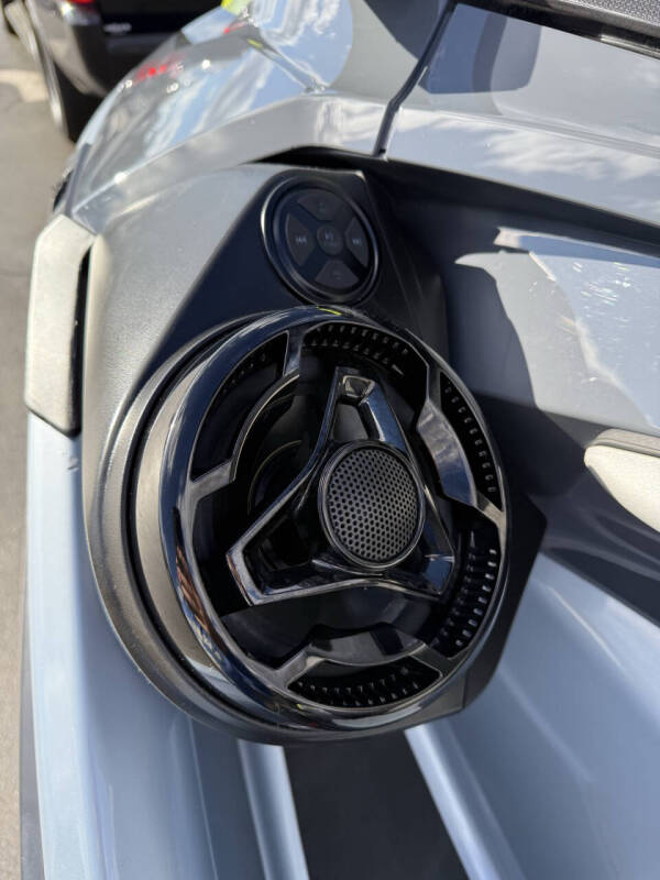 2024 Sea-Doo RXT-X 325