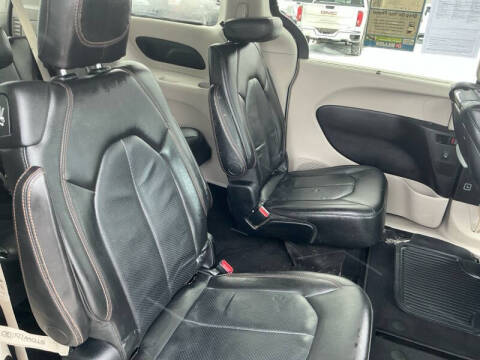 2019 Chrysler Pacifica Touring L Plus