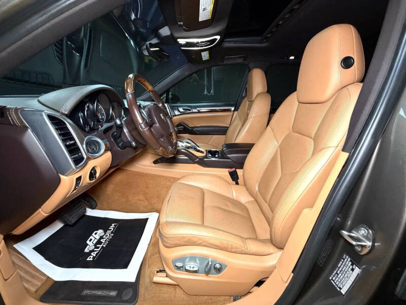 2014 Porsche Cayenne