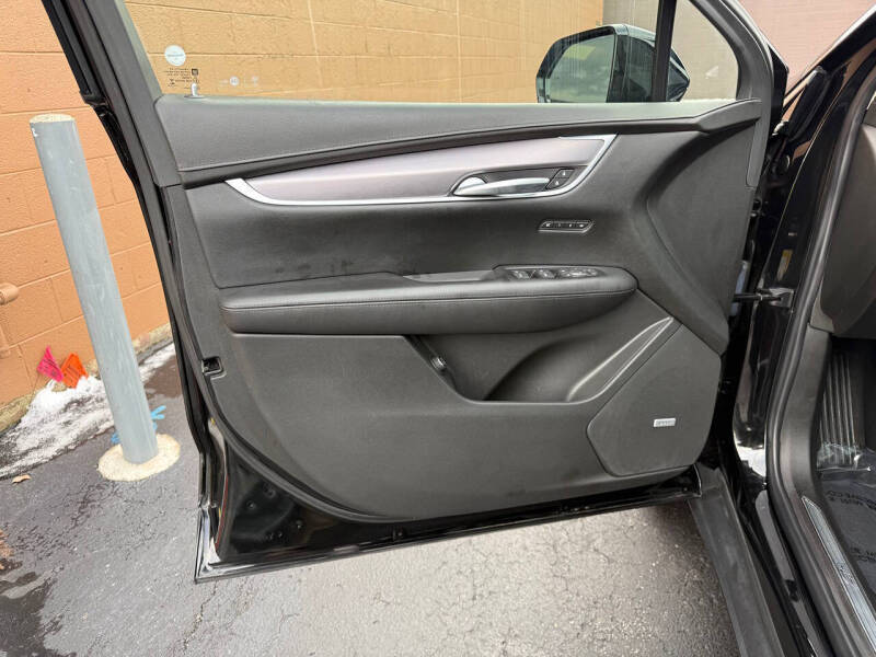 2018 Cadillac XT5 Luxury