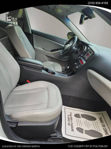 2011 Kia Optima EX Turbo
