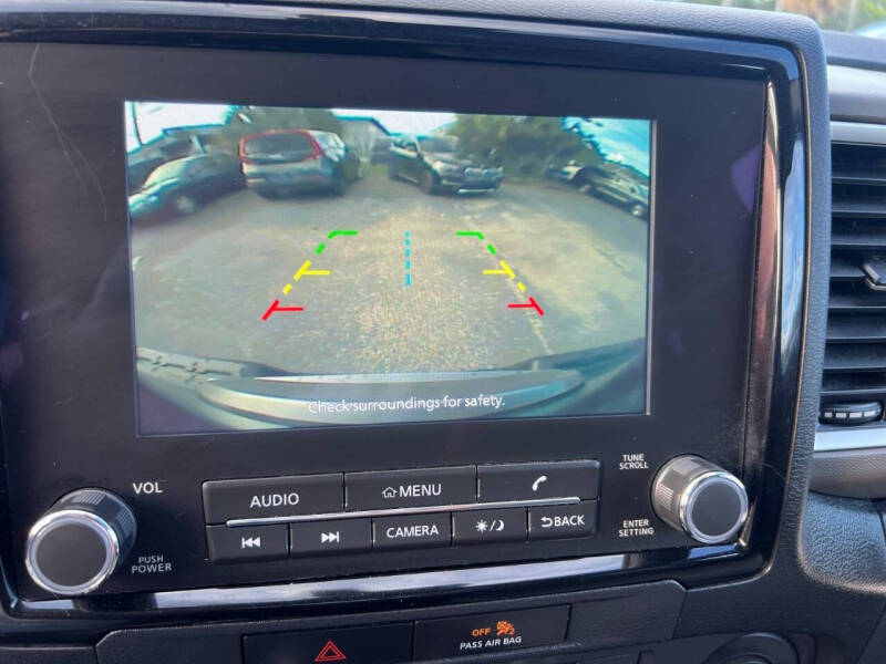 2023 Nissan Frontier SV