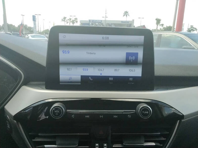 2022 Ford Escape SEL