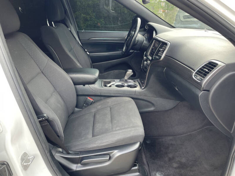 2018 Jeep Grand Cherokee Laredo E