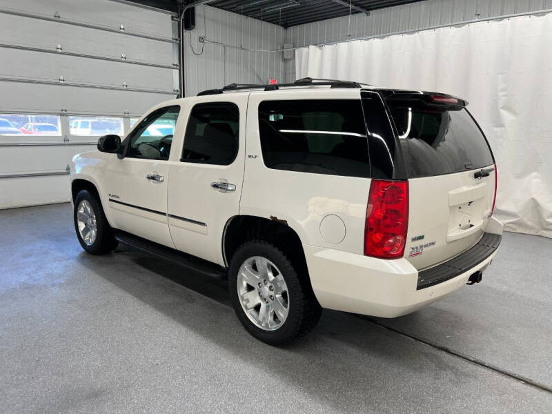 2011 GMC Yukon SLT