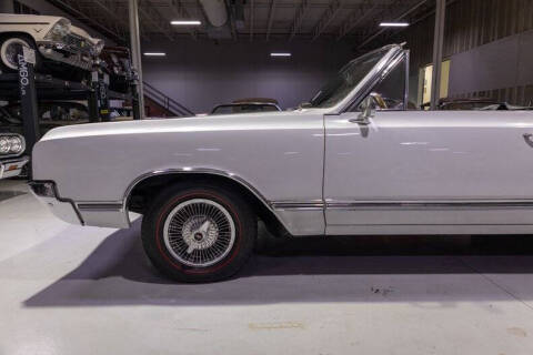 1965 Oldsmobile Cutlass