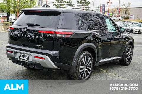 2024 Nissan Pathfinder Platinum