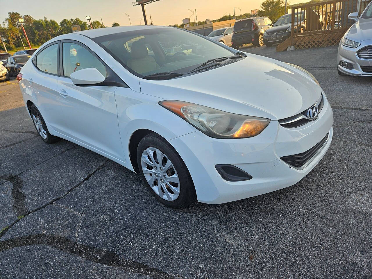 2011 Hyundai ELANTRA for sale at Dominion Auto LLC in Omaha, NE