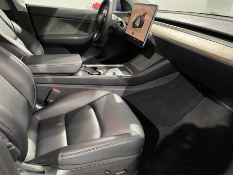 2022 Tesla Model Y Long Range