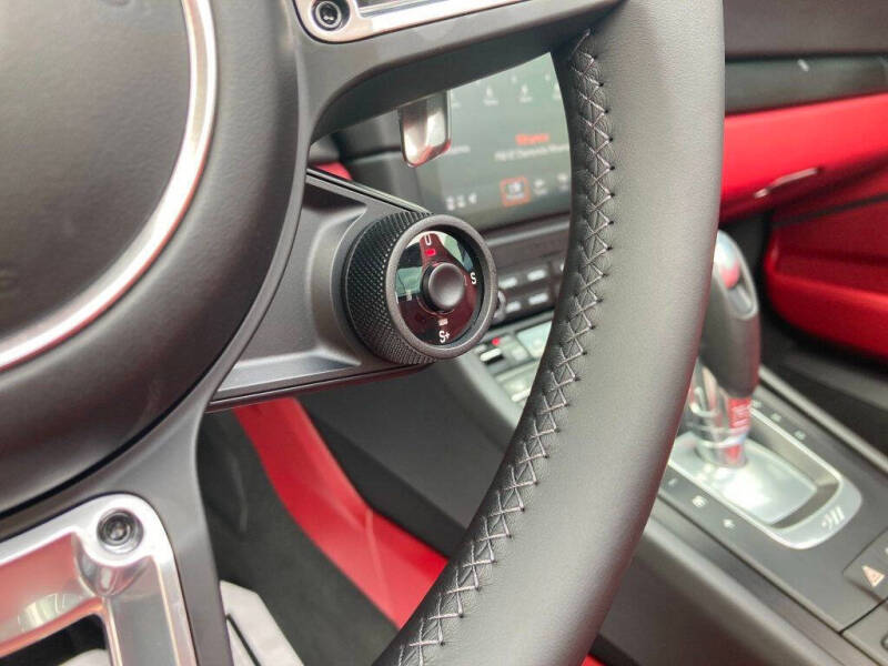 2019 Porsche 911 Targa 4 GTS
