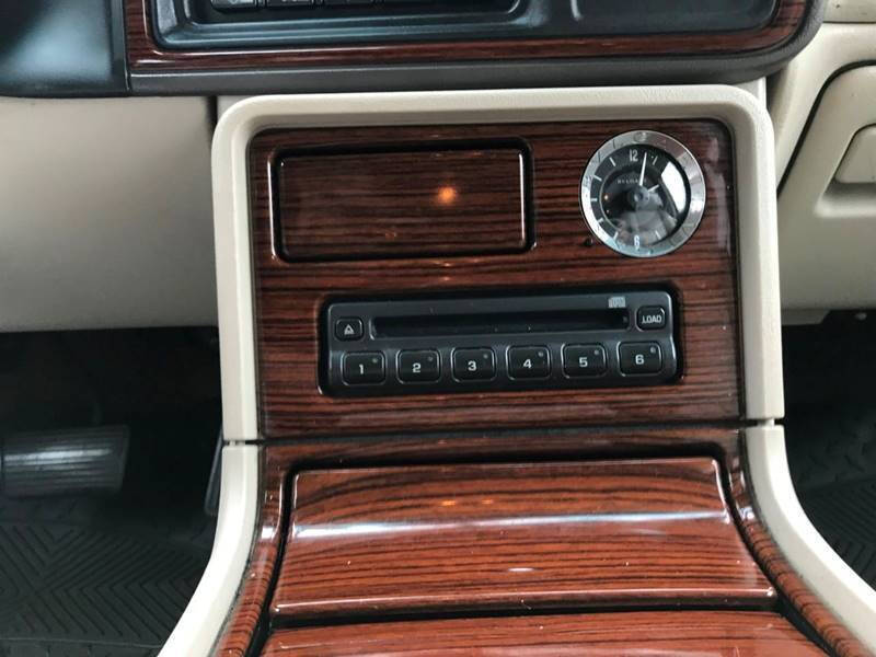 2004 Cadillac Escalade