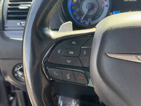 2016 Chrysler 300 S