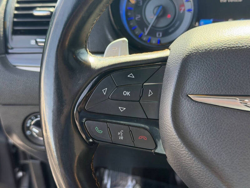 2016 Chrysler 300 S
