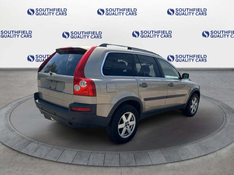 2004 Volvo XC90 2.5T