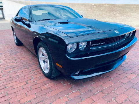 2009 Dodge Challenger for sale at Island Auto in Grand Island NE