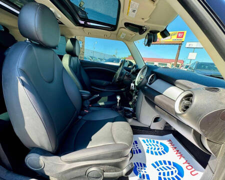 2013 MINI Hardtop Cooper