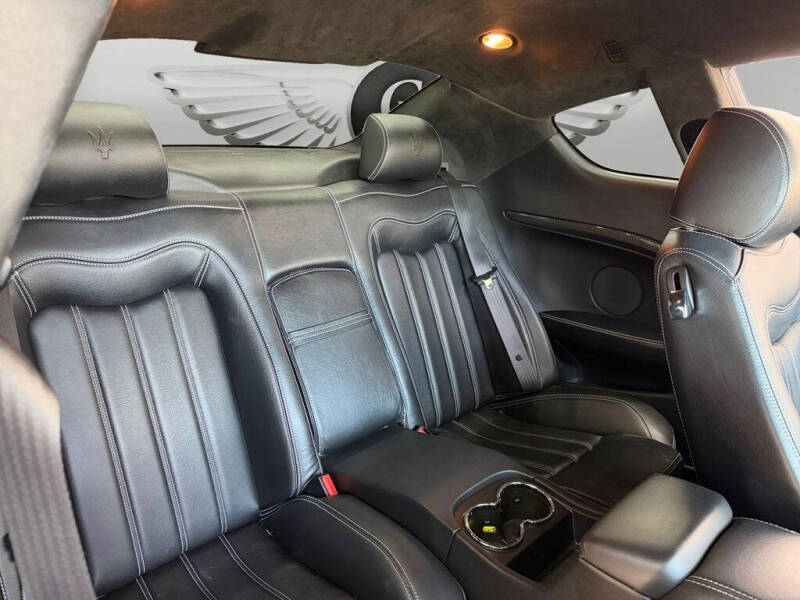 2011 Maserati GranTurismo S Automatic