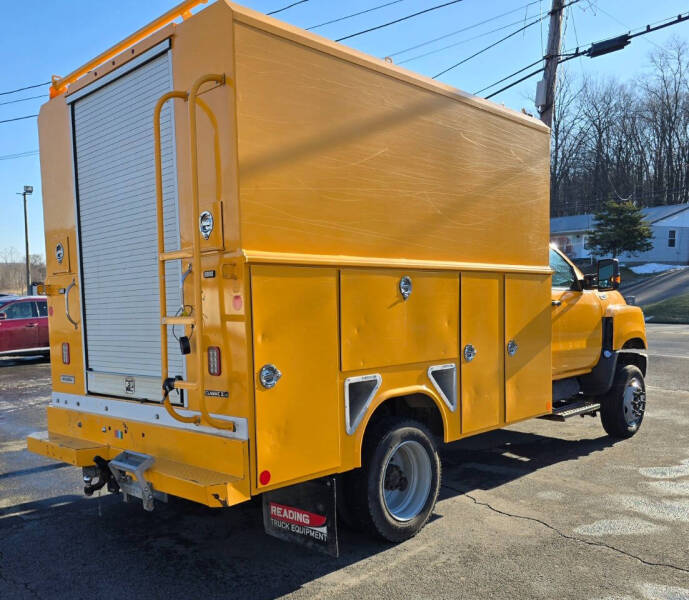 2019 International CV515