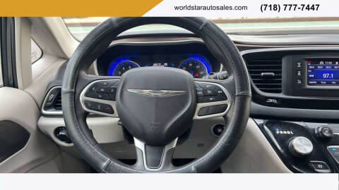 2017 Chrysler Pacifica LX