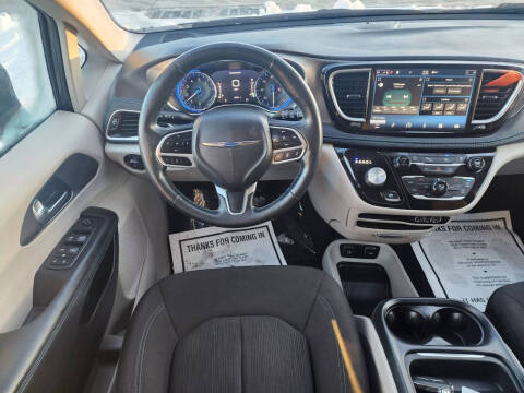 2021 Chrysler Pacifica Touring